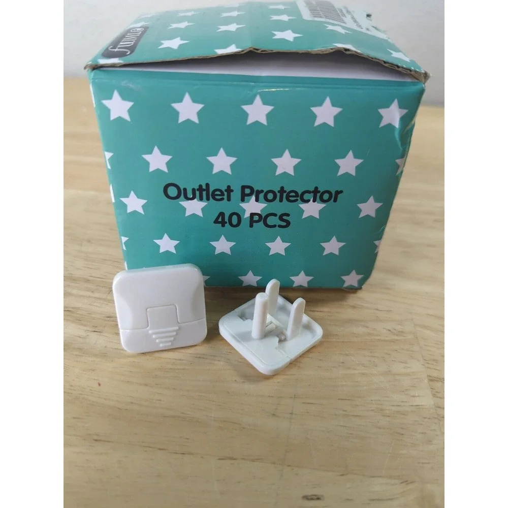 40Pcs‎ Outlet Plug Protector Covers Child Baby Proof Electric Shock Guard